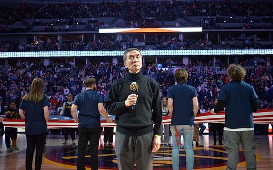 최건영 동문, NBA서 미국 국가 열창